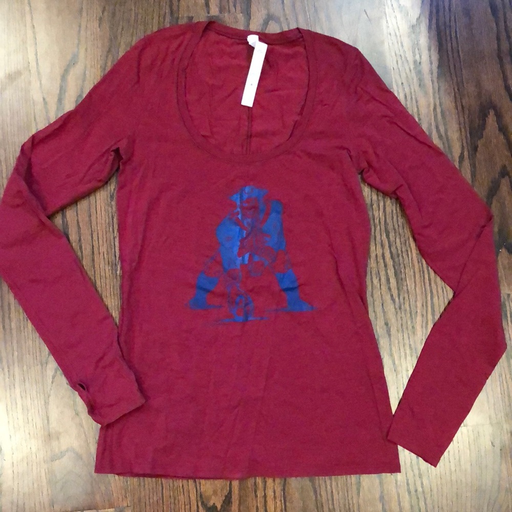 Lululemon LS Burgundy Top New England Patriots